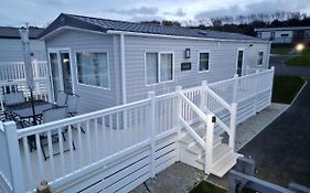 3 Bedroom Holiday Home In Newquay - Valley Views